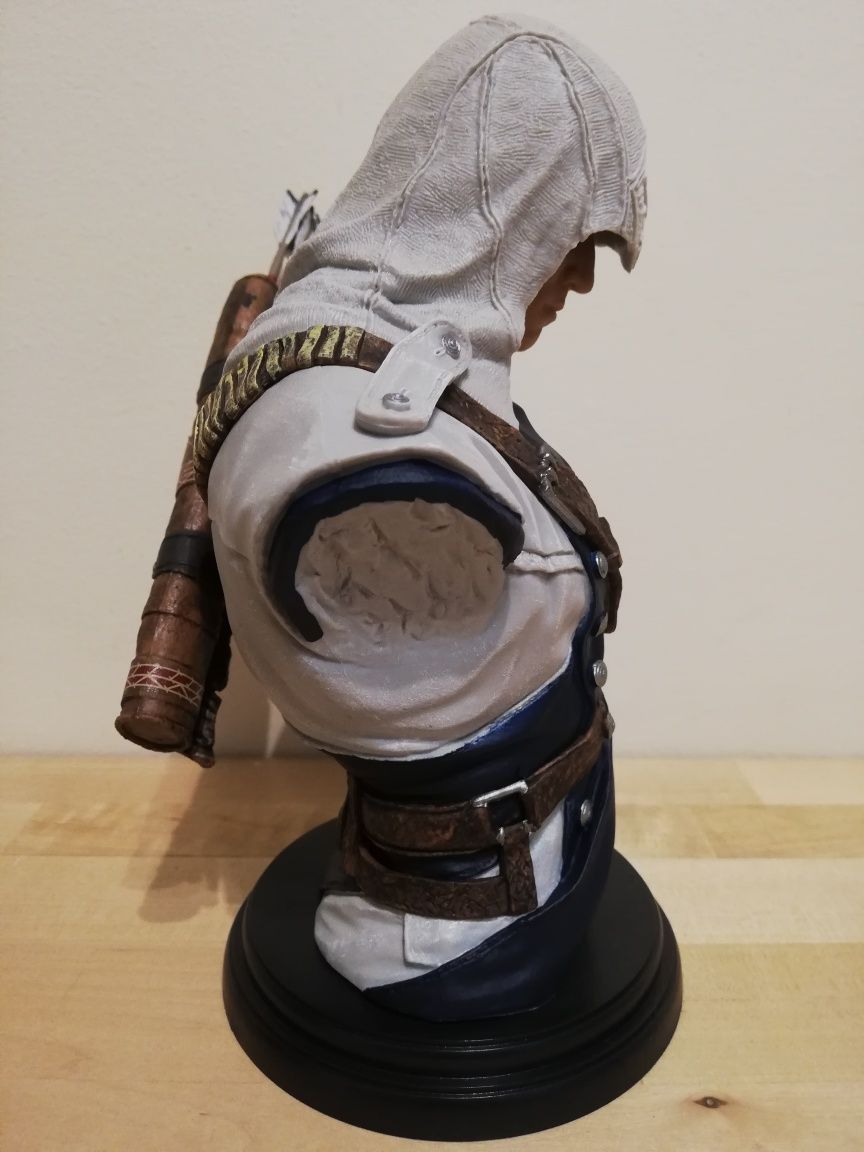 figurka ASSASSINS CREED legacy collection CONNOR KENWAY popiersie