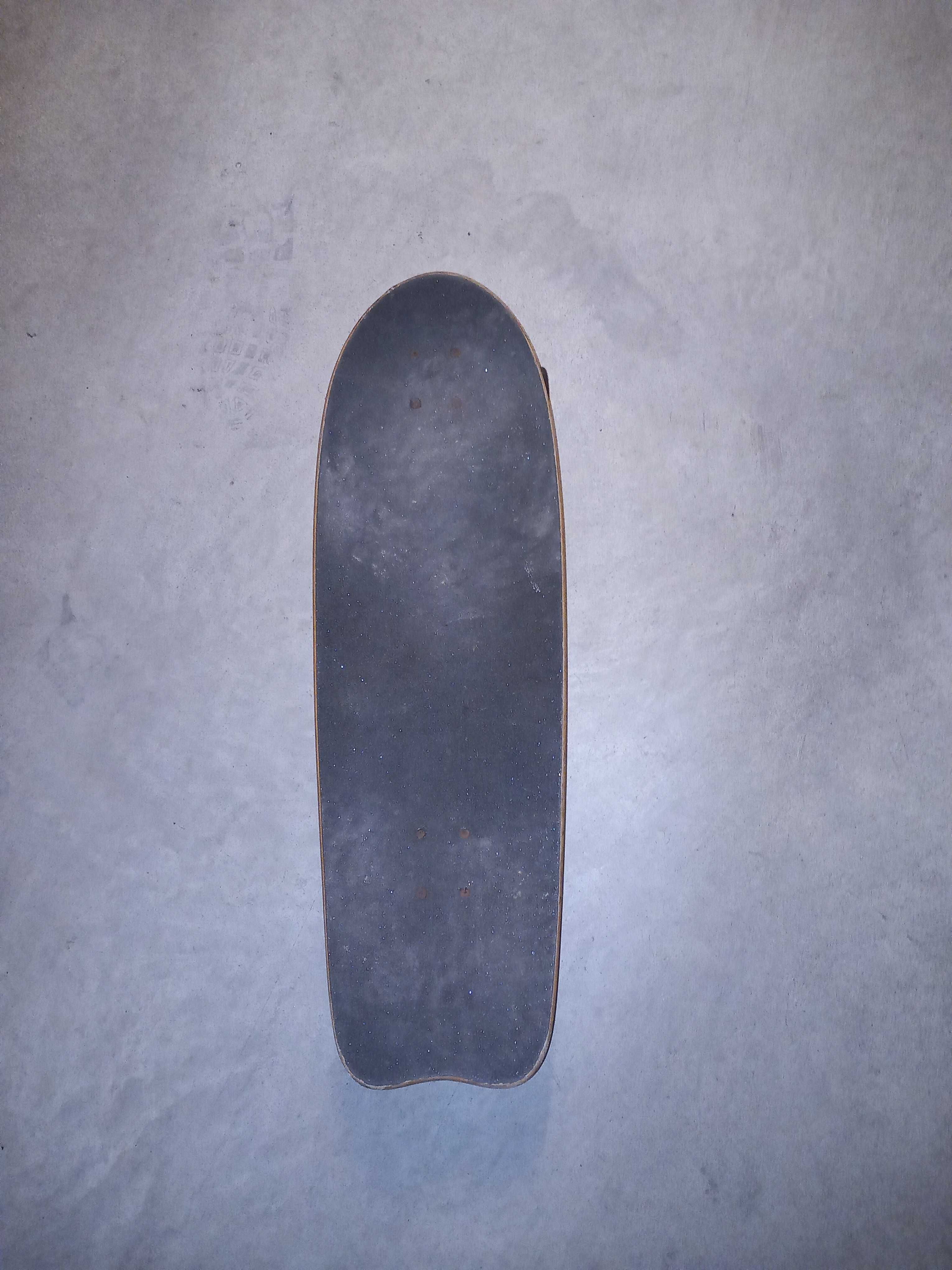 Vendo skate Carver Taylor Knox