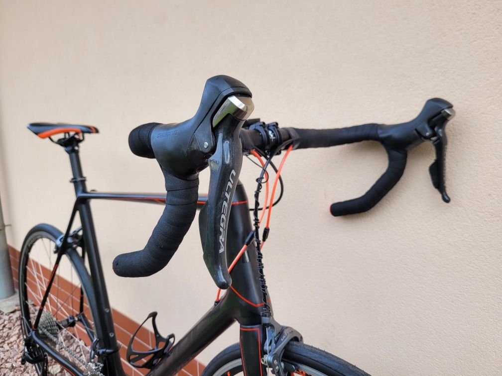 Rower szosowy CUBE AGREE SL * karbon * Ultegra / 105 * 2x11 * 64