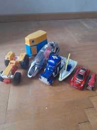 Набор детских игрушек автомобилей и яхта