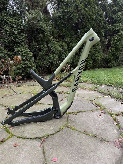 Rama Canyon Spectral CF XL. Enduro trail karbon