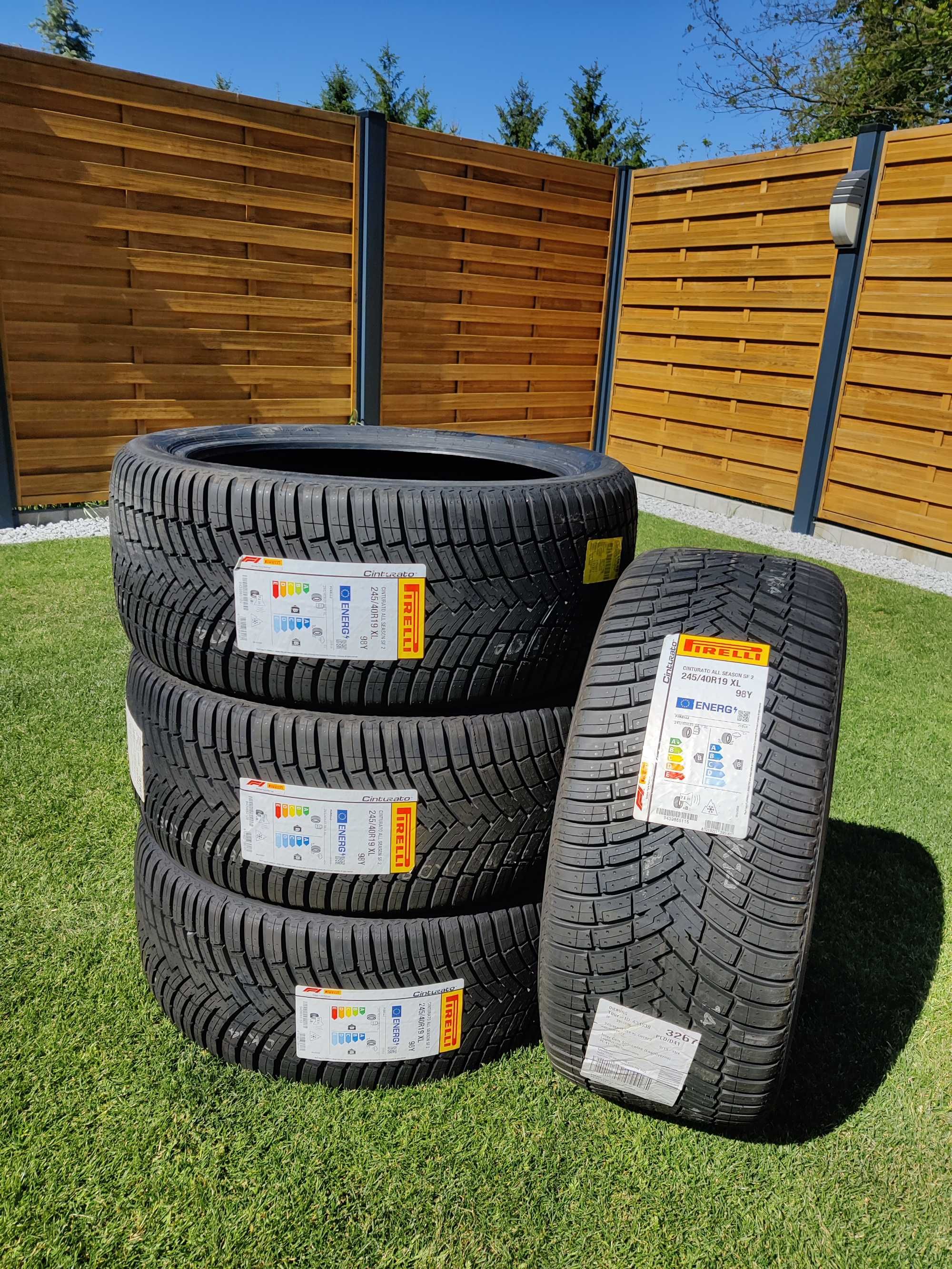 Opony całoroczne Pirelli 245/40 R19 98Y