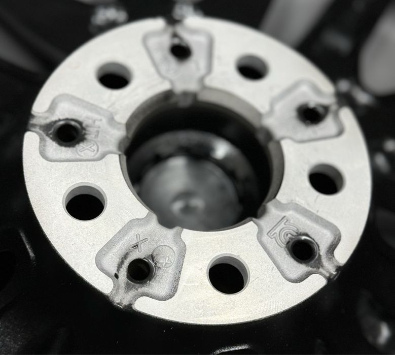 Оригінальні диски Bmw G05 G06 22 742M Style Бмв Г05 Г06 R22 Бмв