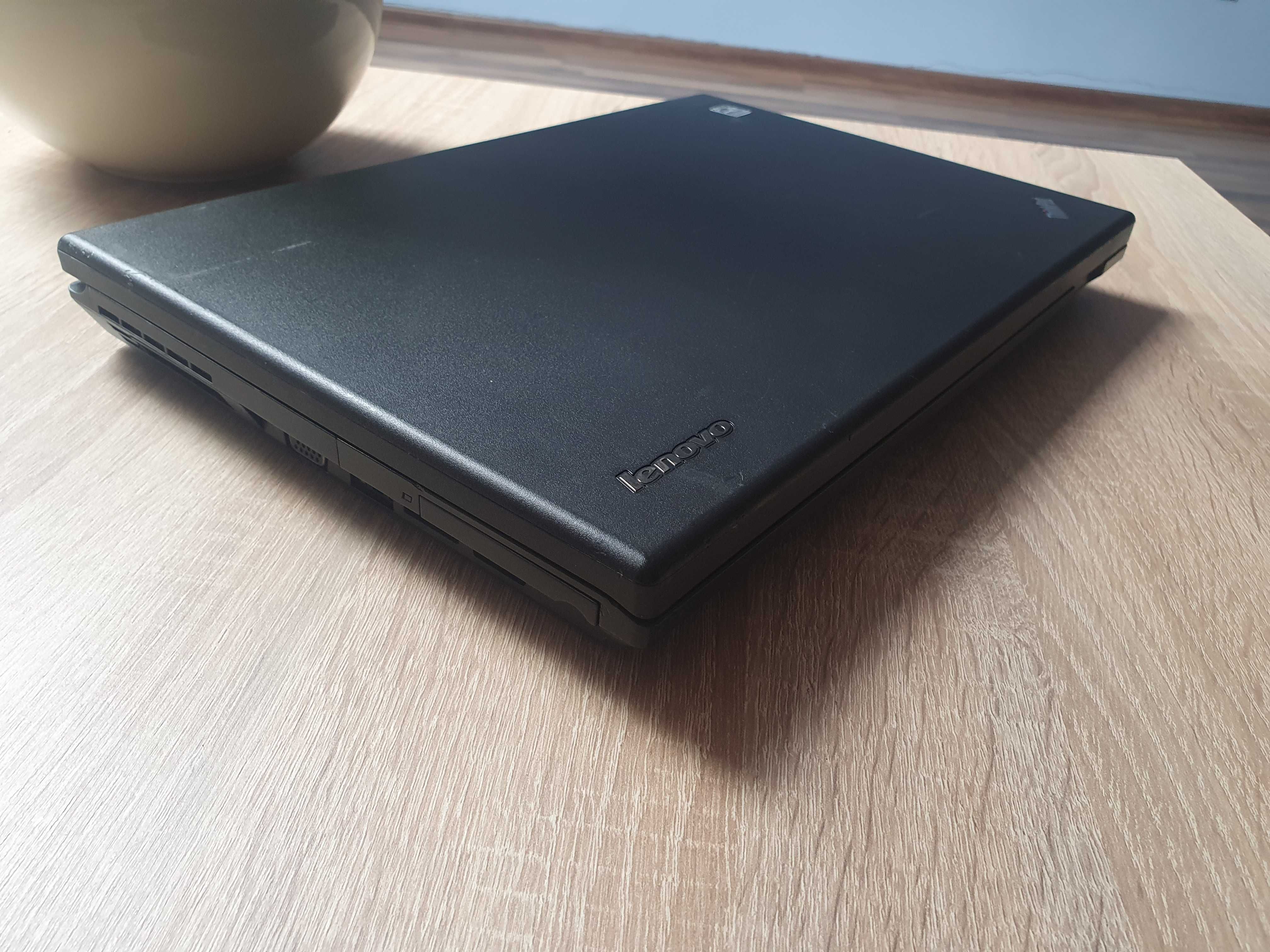 Pancerny laptop do warsztatu i garażu Lenovo L420 i3 8gb ram, SSD