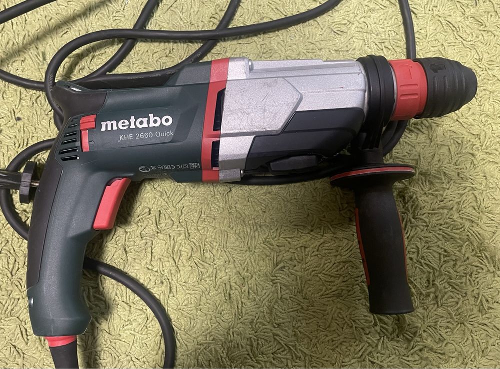 Перфоратор Metabo KHE 2660 Quick