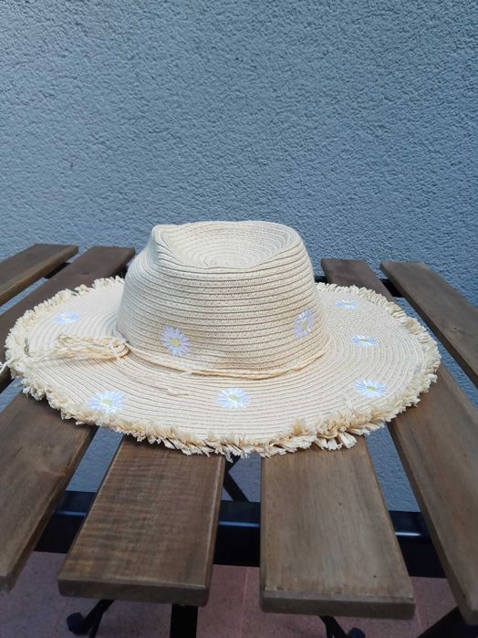 Kapelusz przeciwsłoneczny,słomkowy HM rozmiar 104/122