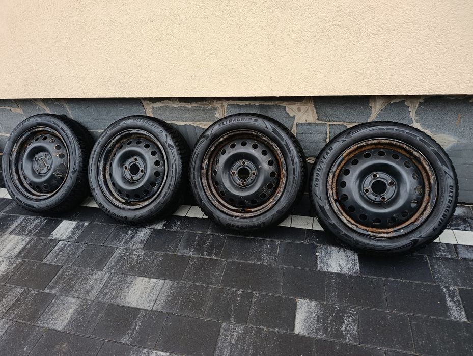 Диски 4*100 r15 Renault Megane Scenic Clio Zoe резина 175/60 r15