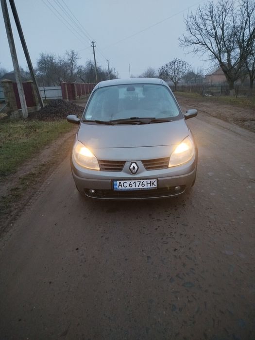 Продам Рено град сценік
