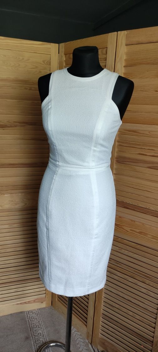 Biała kremowa sukienka H&M 34