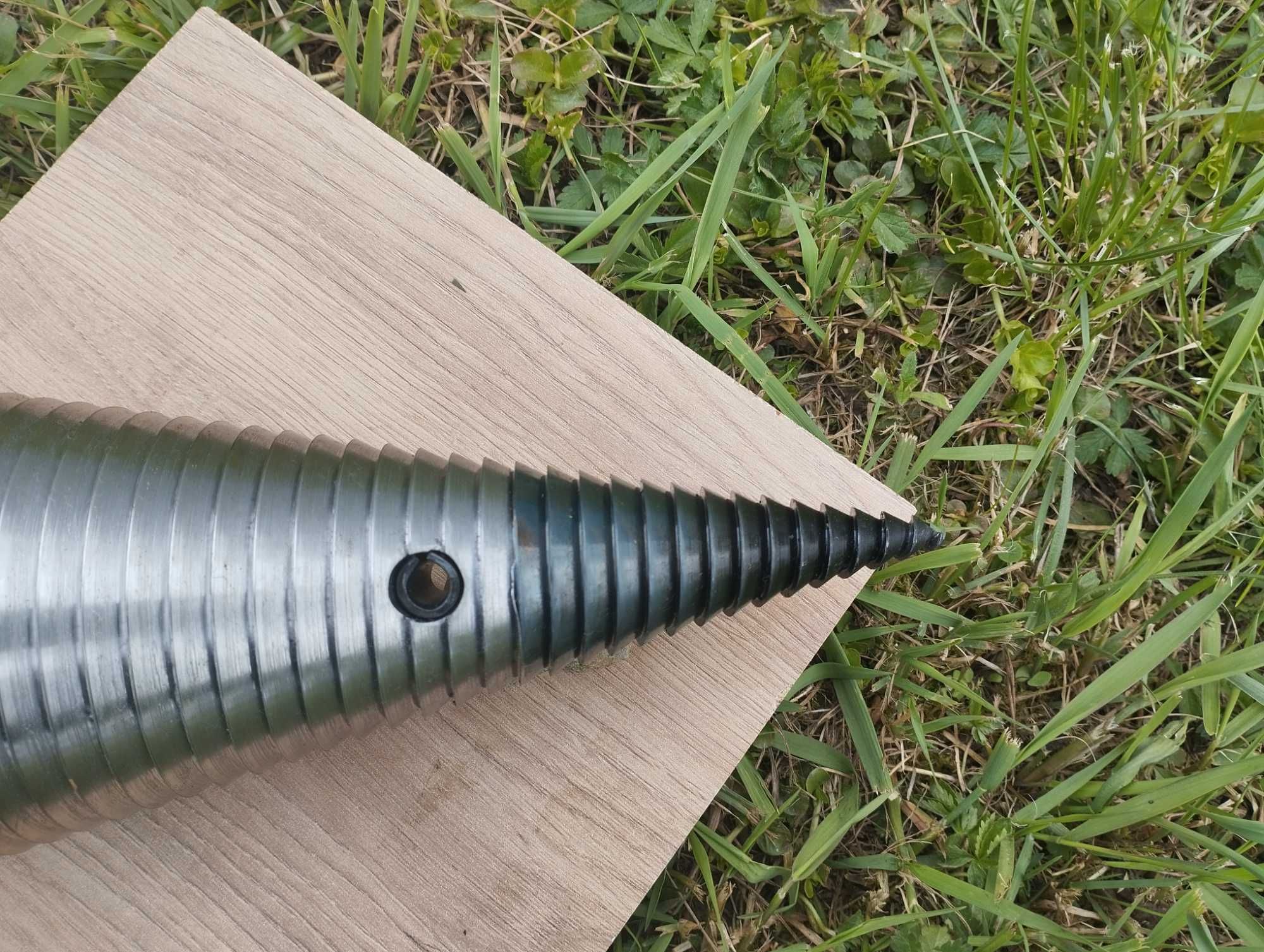Świder do łuparki do drewna 100mm / stożek do łupania / różne otwory