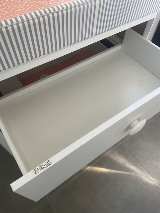 Móvel fraldário bebé