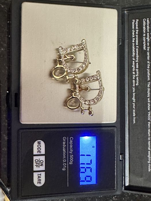 Dior duże kolczyki w złotym kolorze + gumowe zatyczki