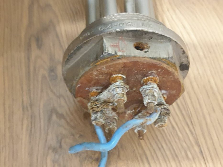 Тэн нагревательный 1500 Вт.