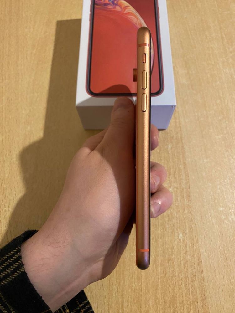 Apple iPhone Xr 128 gb Coral
