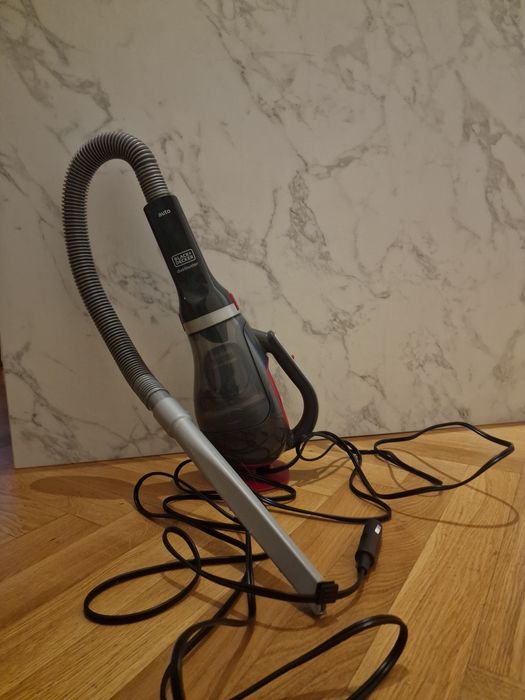 Odkurzacz do auta Black&Decker