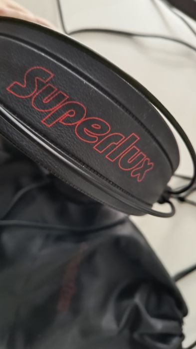 Słuchawki przewodowe Superlux