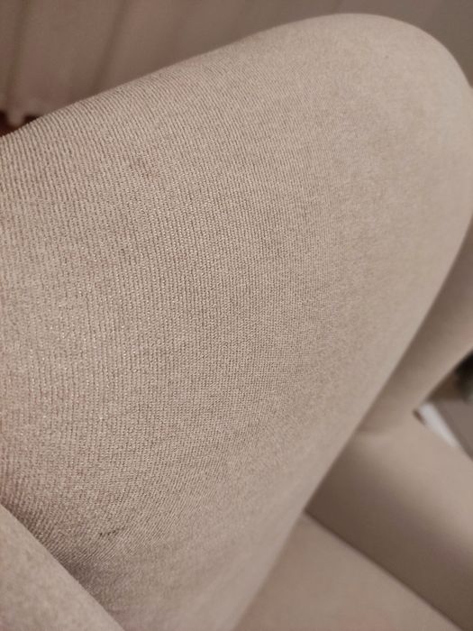 Poltrona / Cadeirão - beje