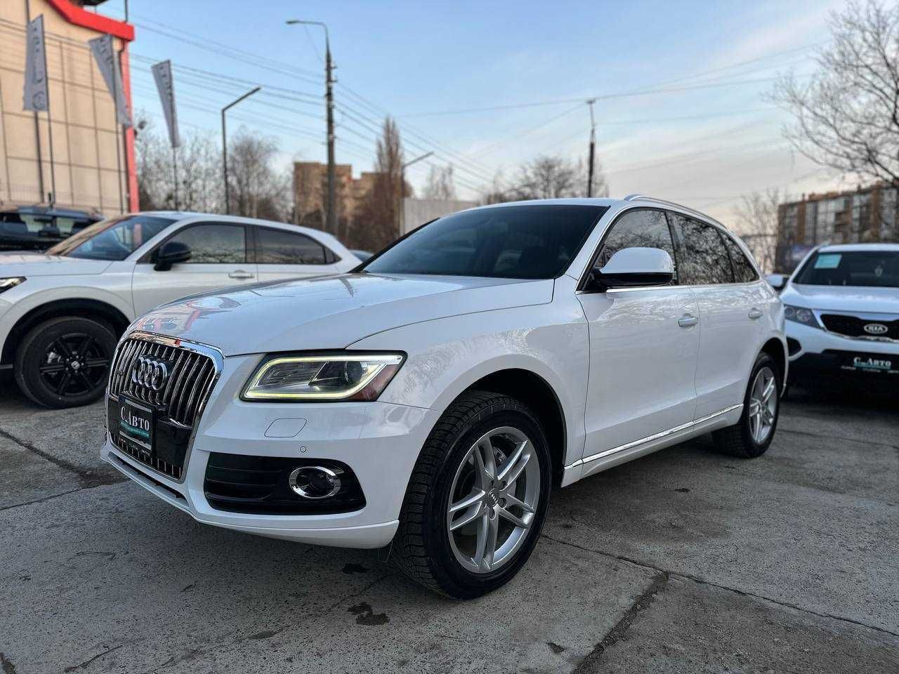 AUDI Q5 Premium plus