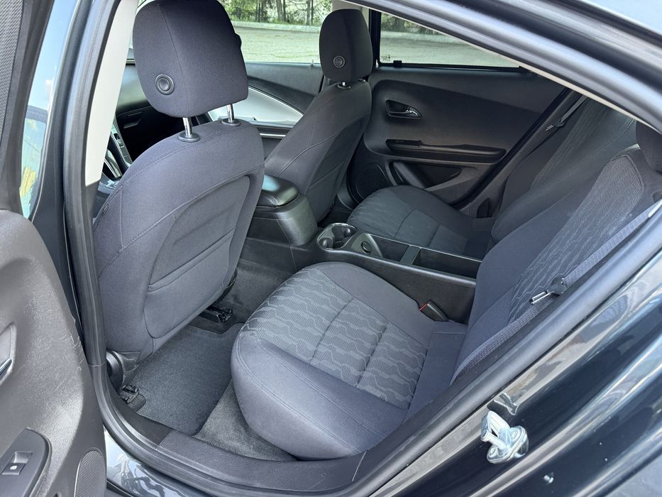 Продам Chevrolet Volt Шевроле вольт 2015 в гарному стані