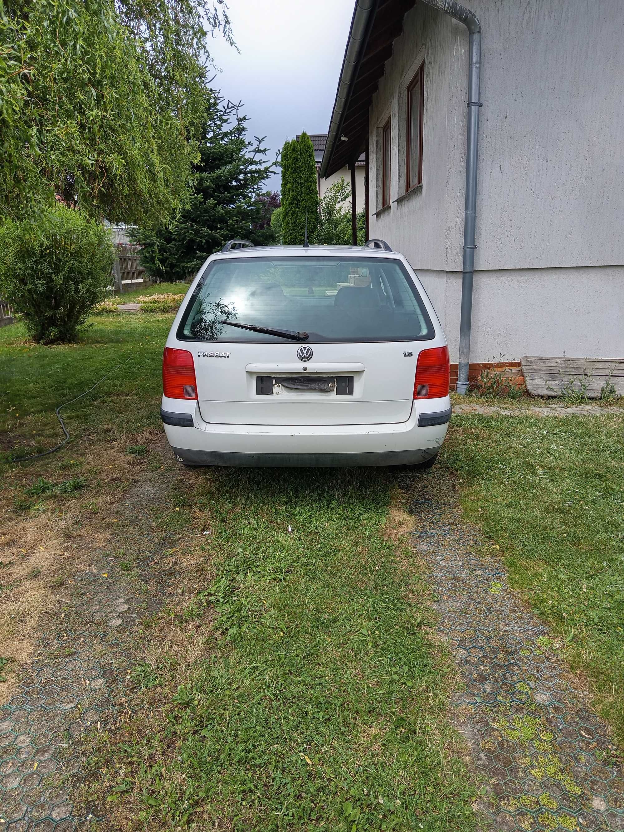 Sprzedam Passata uszkodzony silnik