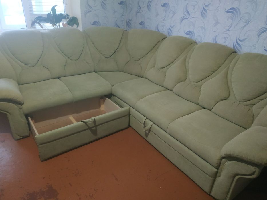 Продам мягкий уголок