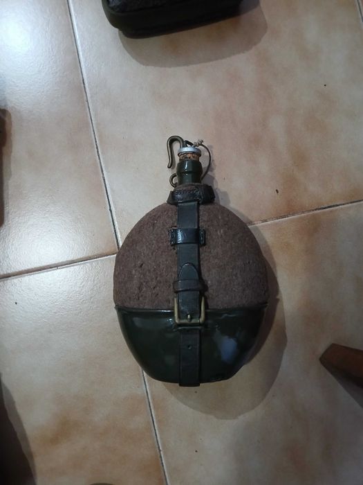 MILITAR-casaco militar de 1983 com forro duplo +cantis ultramar+