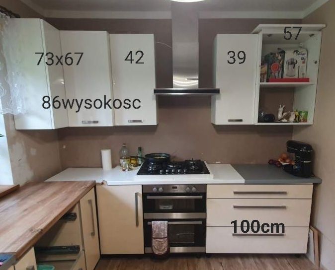 Szafki kuchenne wiszące biały akryl + narożna + słupek 230cm