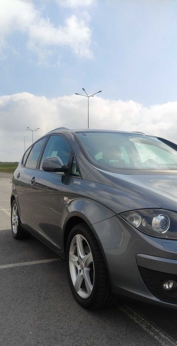 Авто Seat Altea XL 2012