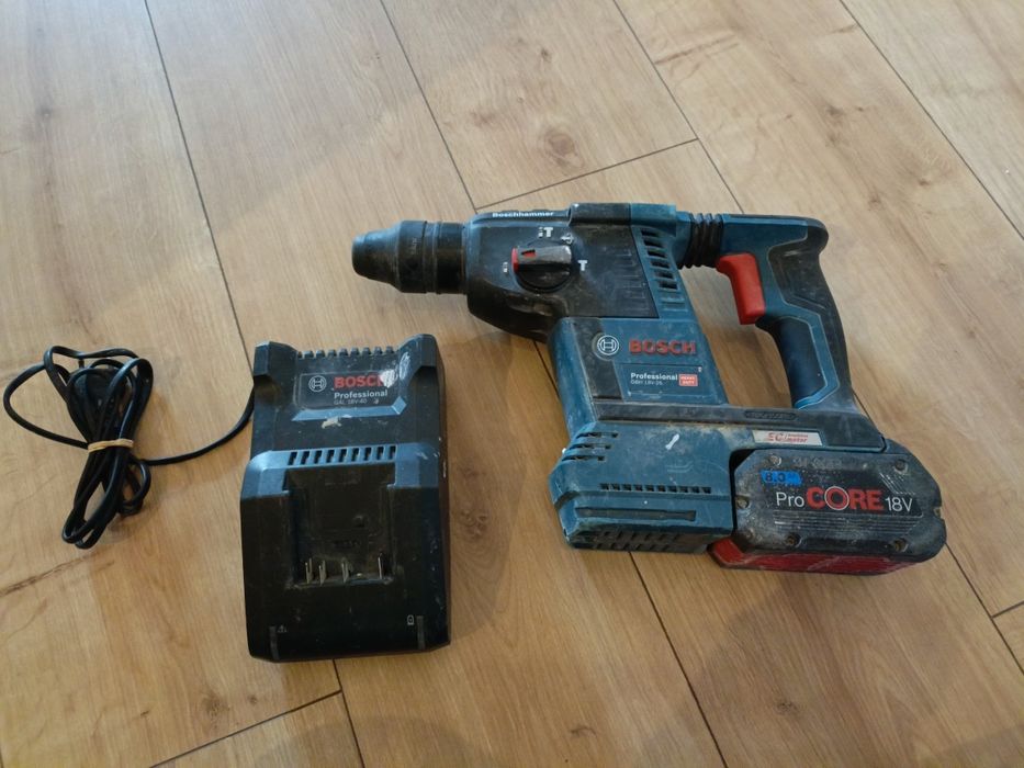 Młotowiertarka akumulatorowa Bosch GBH 18v-26 akumulator młot