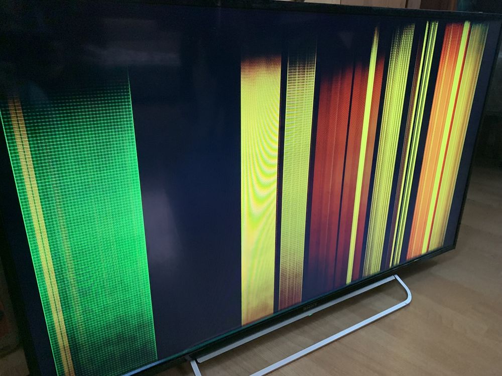 Telewizor SONY 48W605B uszkodzony