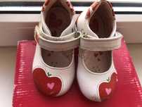 Дитяче взуття Agatha Ruiz de la Prada