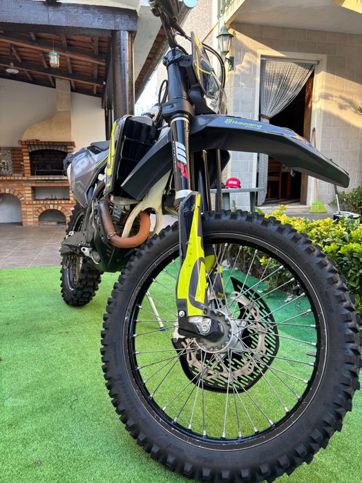 Husqvarna FÉ350 Usada