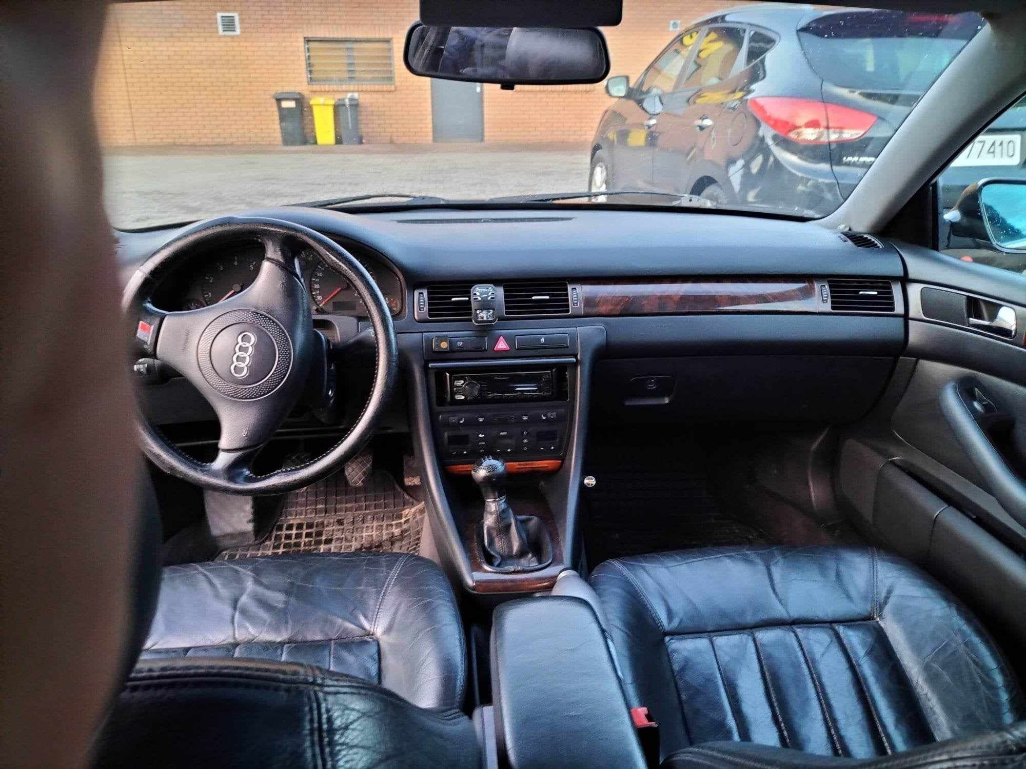 Sprzedam Audi a6c5 2.4 benzyna 2001rok z gazem po lifcie