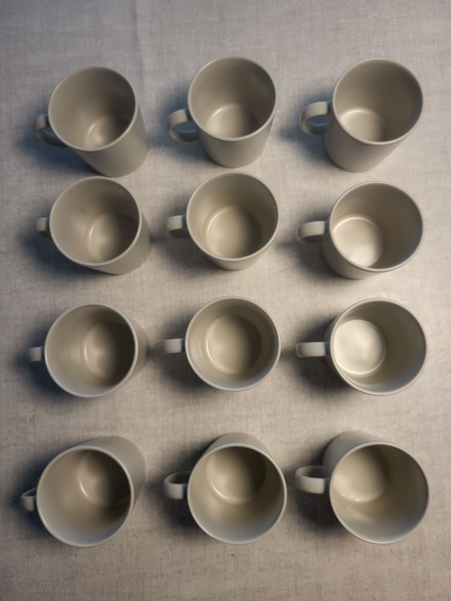 12 canecas IKEA nunca usadas