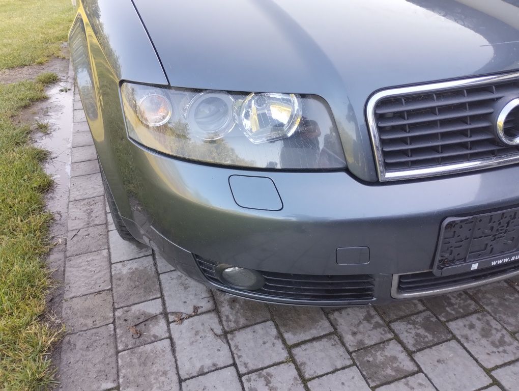 Zderzak przedni Audi A4 B6 lx7z