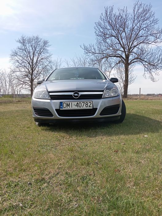 Auto osobowe opel astra A-H