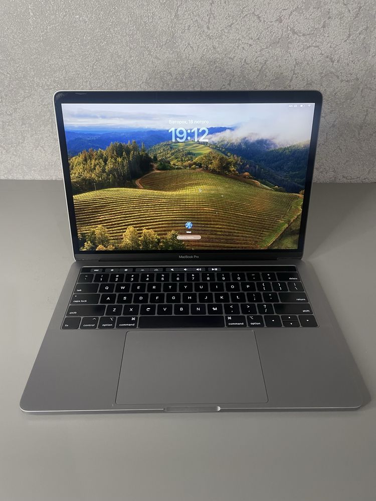MacBook Pro 13” 2019 8/256