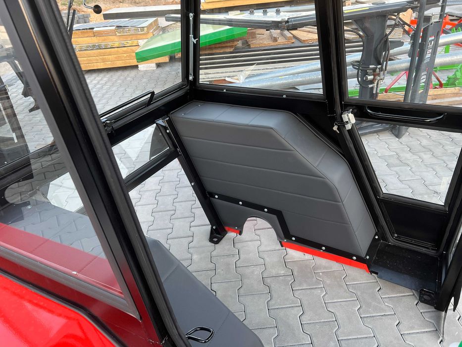 Kabina Ursus C360 C-360 C-330 C330 T-25 z błotnikami NAGLAK ---RATY---