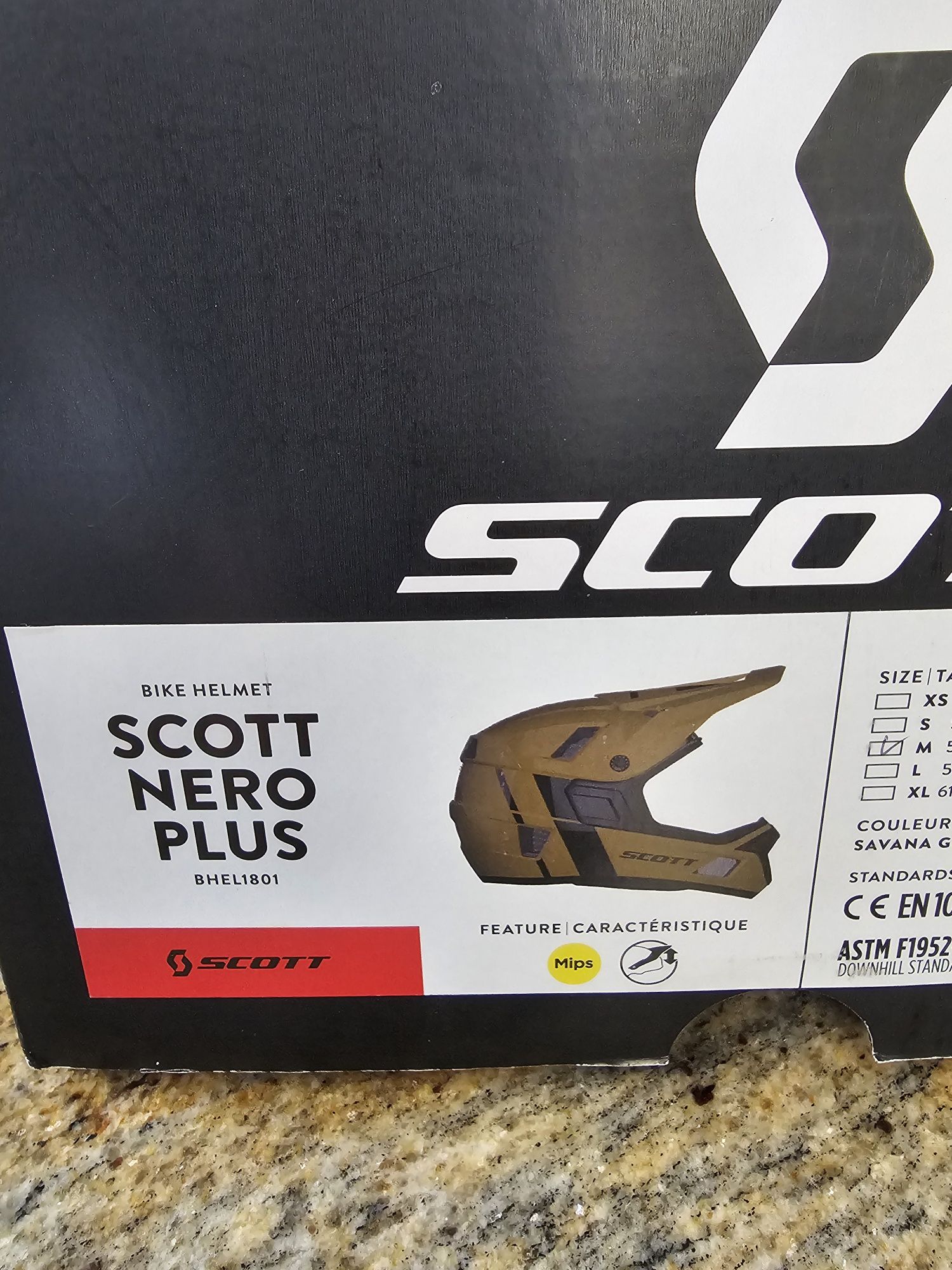 Kask SCOTT nero plus