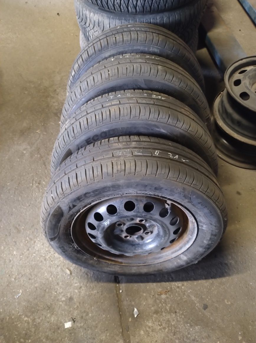 Felgi Stalowe 14 4x100 z Oponami 175/65/14 2023r Toyota Yaris II Wysył