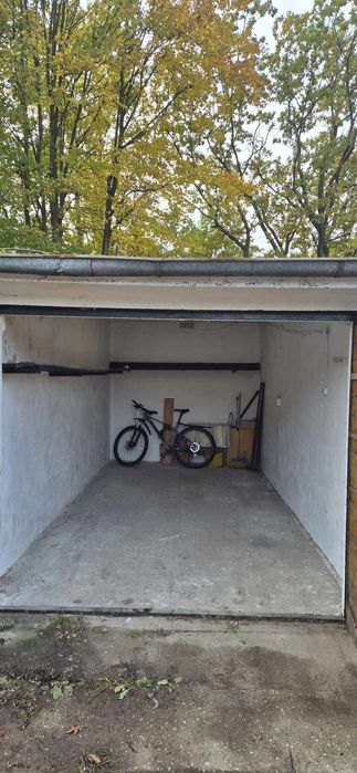 Garaż do wynajęcia. Kwiatkowskiego. 500 zł.