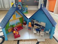 Playmobil 70219 Domek wakacyjny walizka składany Family Fun j. nowy