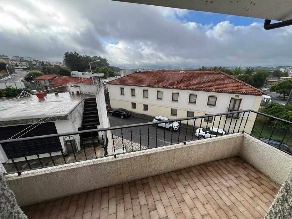 ARRENDA-SE QUARTO ESTUDANTE FELGUEIRAS – ESTG – Esc. Sup. Tecn. Gestão