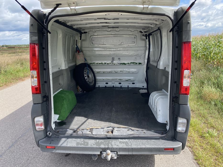 Renault Trafic 2007 – 205 tys. km/Vivaro