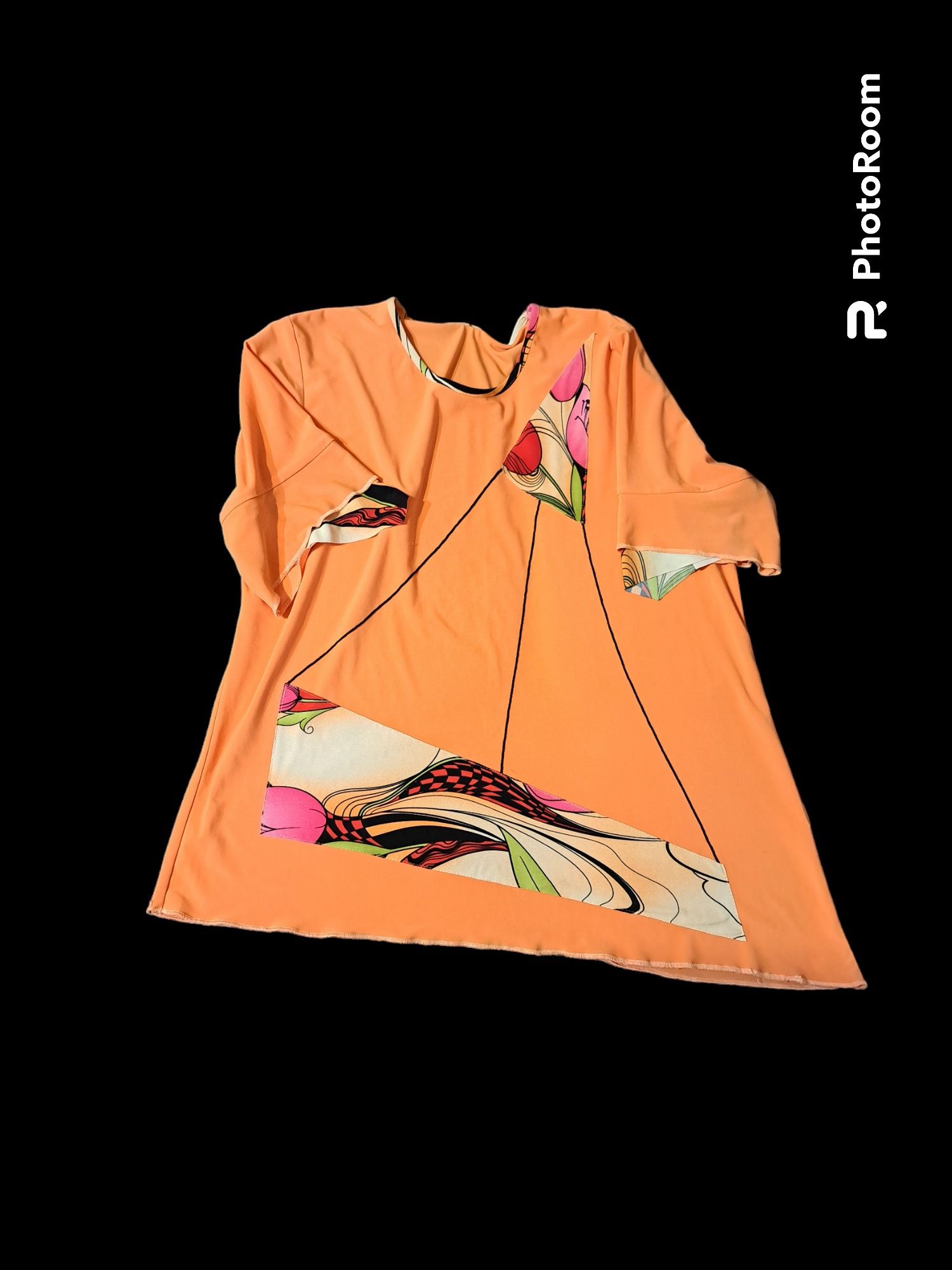Pomarańczowa bluzka we wzory
