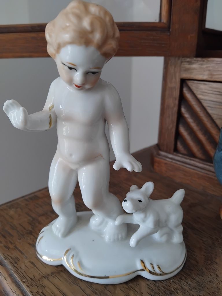 Figurka, stan idealny, porcelana sygnowana