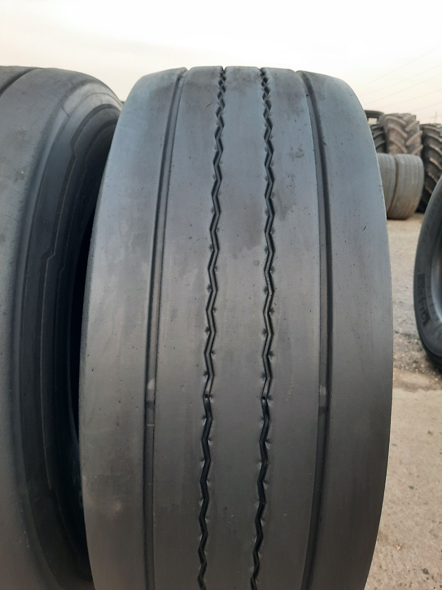 Opony 385/65/22,5 Continental Conti Hybrid HT3 2019r