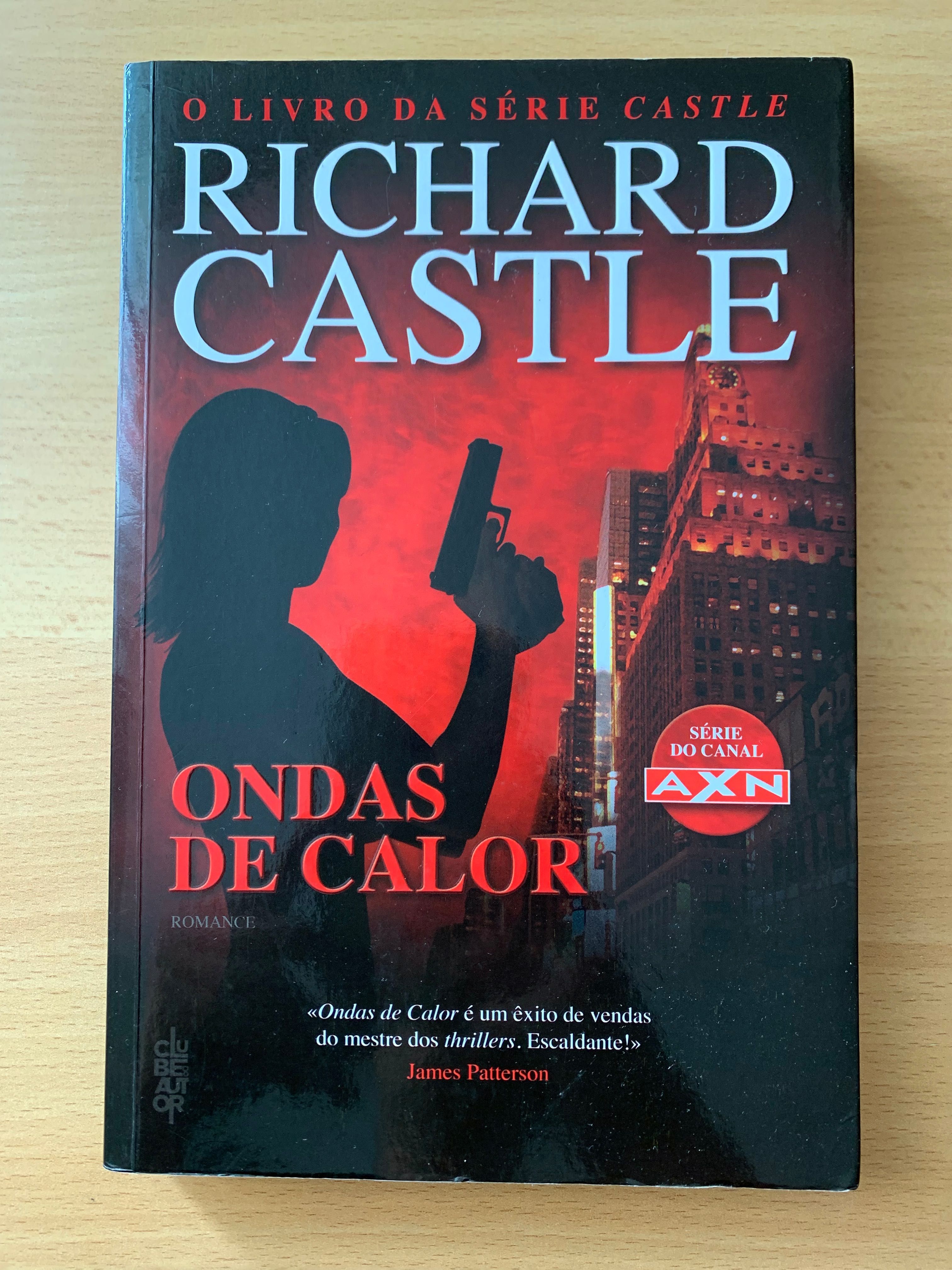 Livro "Ondas de Calor", Richard Castle