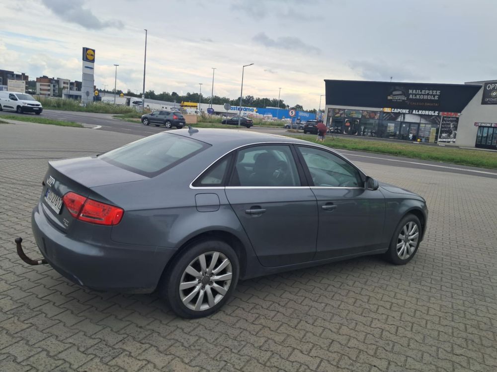 Sprzedam Audi A4 2.0 benzynka Automat Quattro