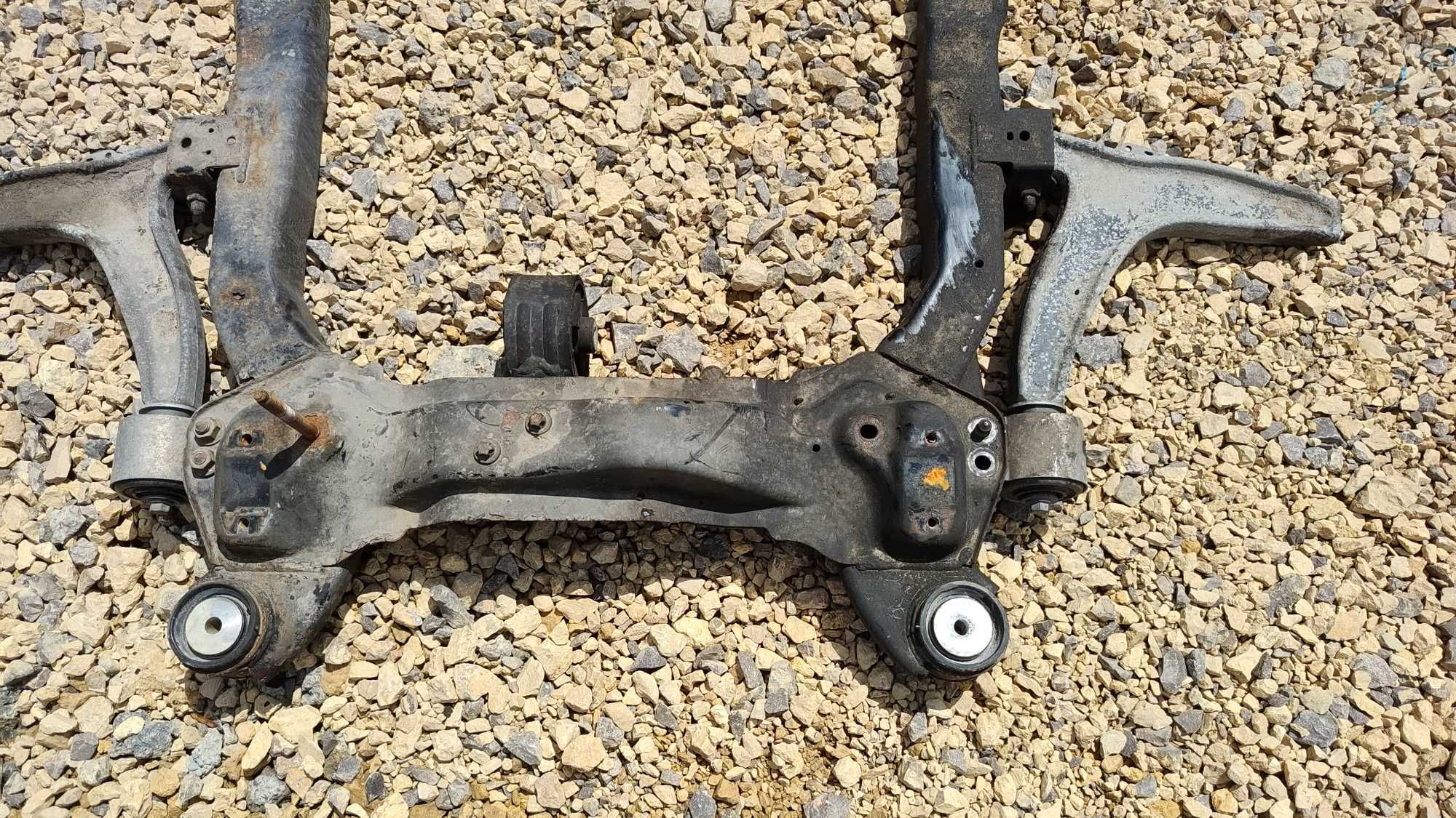 Sanki belka przód OPEL Vectra c Signum 02-08.r 1.8b 1.9 CDTI